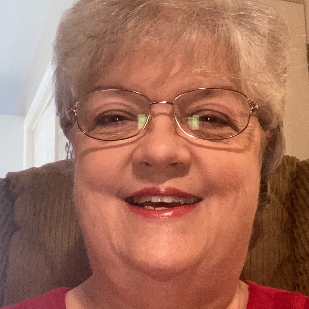 Meet your Posher, Pamela